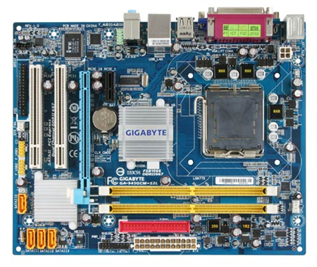 GIGABYTE - Motherboard - Socket 775 - GA-945GCM-S2L (rev. 1.0)