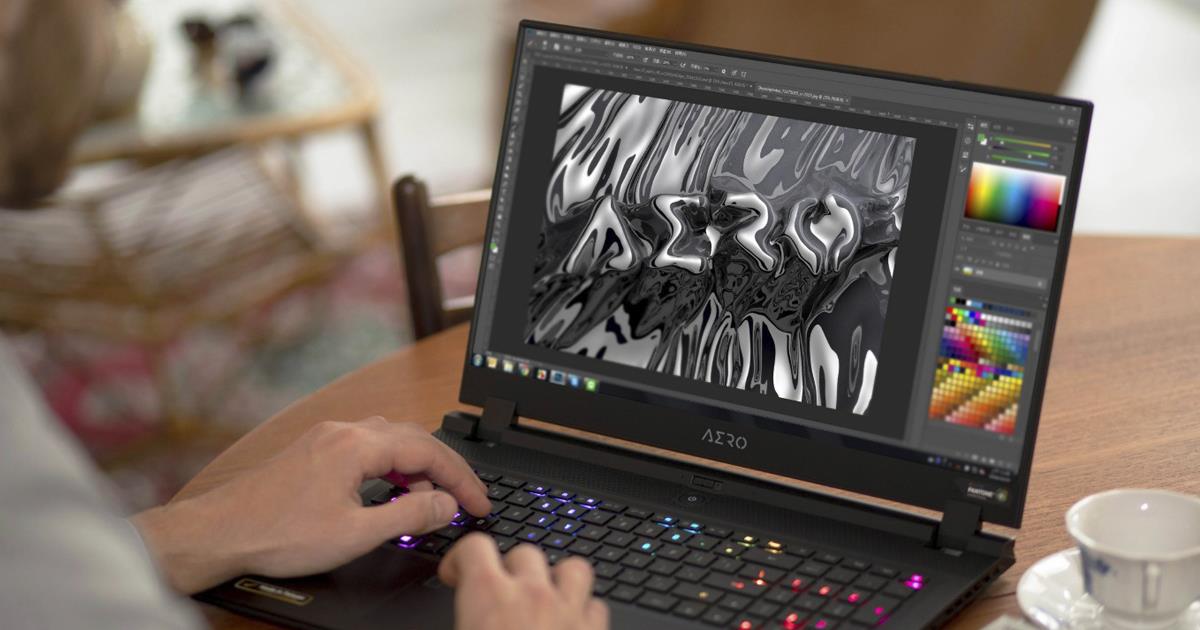 factors to consider when choosing a laptop screen