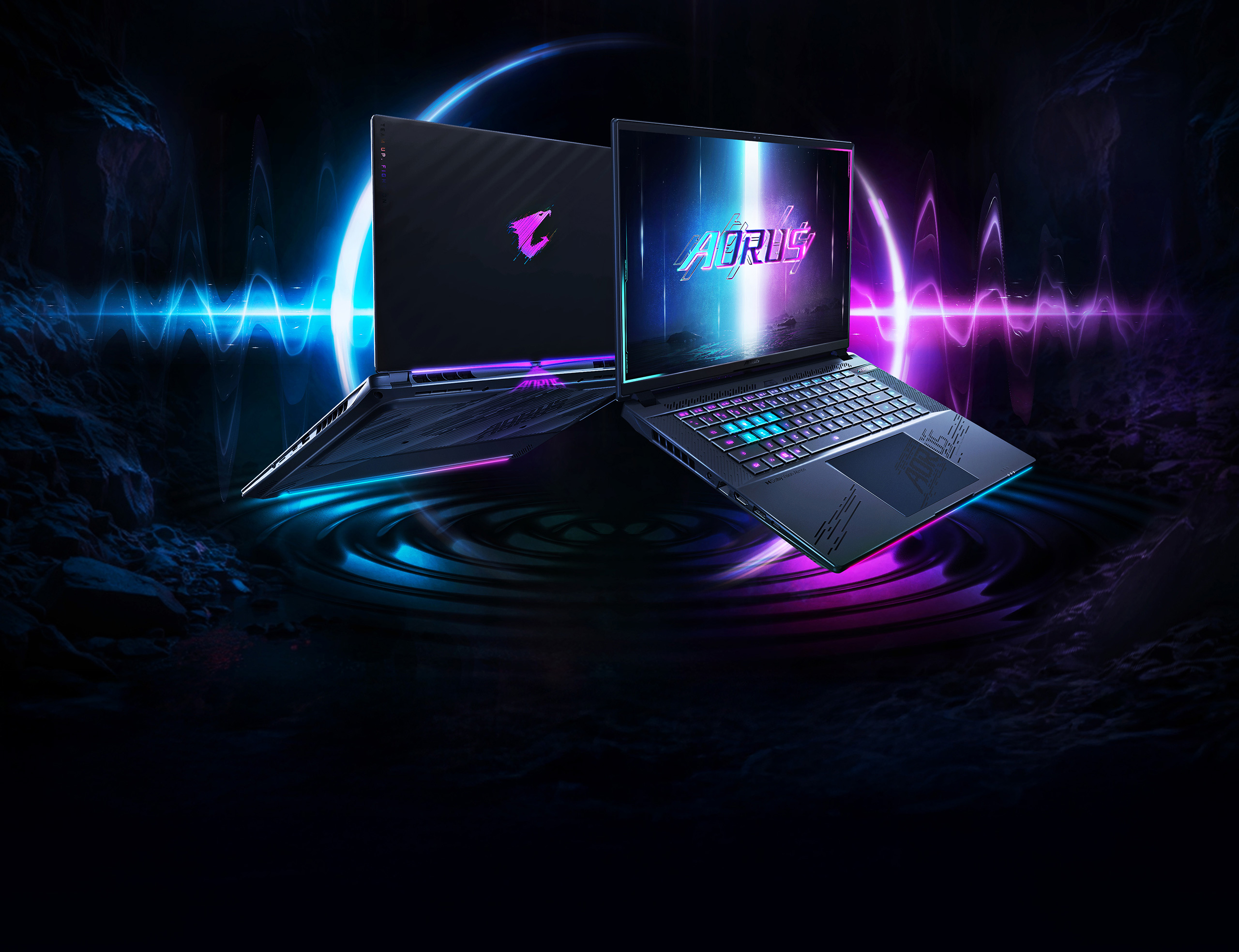 AORUS MASTER 16 BYH