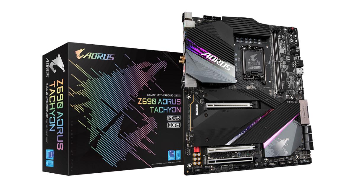GIGABYTE Z690 AORUS TACHYON with i9 12900K CPU at 8GHz