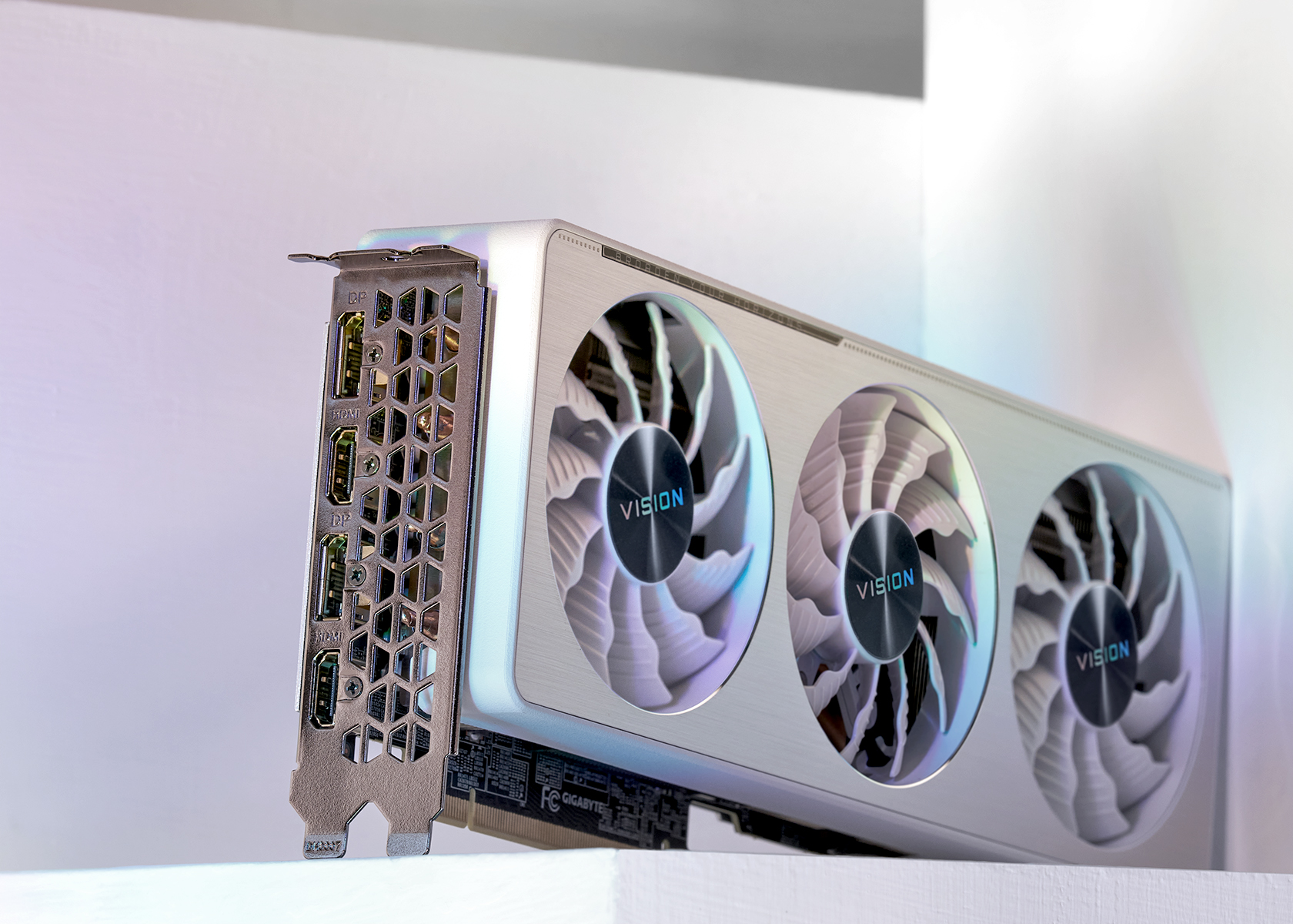 RTX3070 Gigabyte Vision OC グラフィックカード 【公式通販】