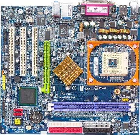 Системные платы - GA-8IG1000MT