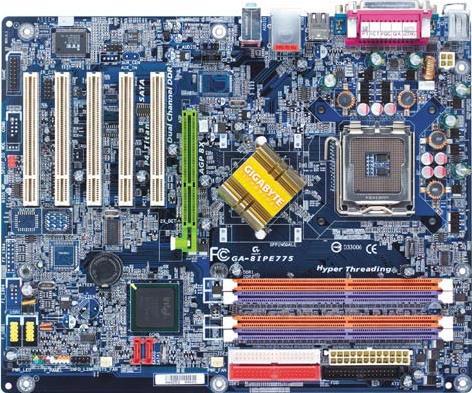 Schede Madri - GA-8IPE775