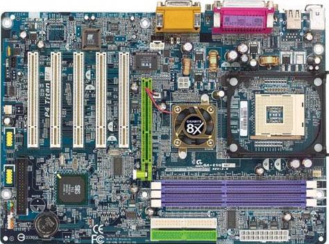 Placas-mãe - GA-8SG667