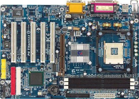 Plăci de bază - GA-8IE